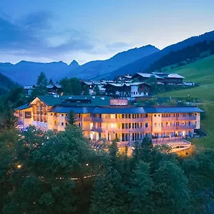 Residenz Hochalm - In - Out Hotel Saalbach-Hinterglemm