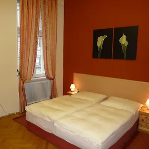 Bed & Breakfast Gross, Vienna