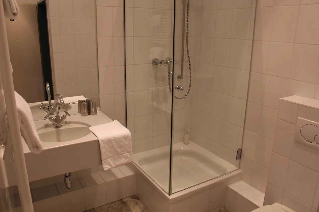 ***  Hotel Wiener Kindl אוסטריה